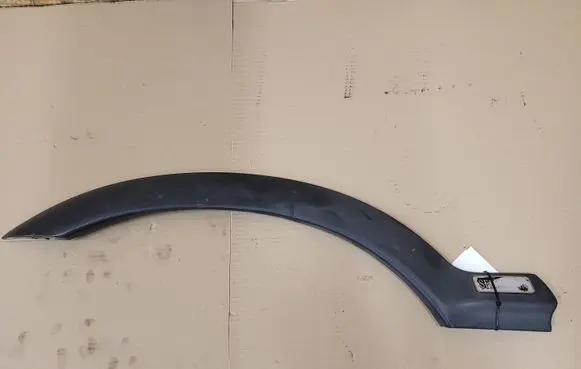 Front arch trim