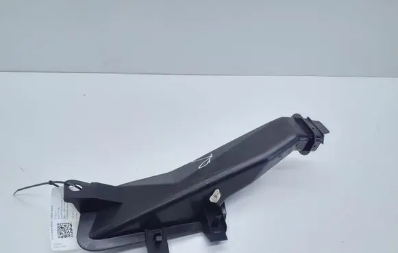 Citroen DS5 Air intake duct part 9687718280