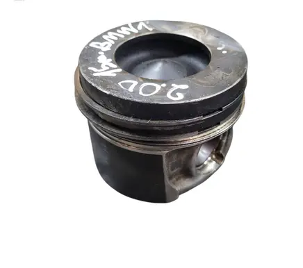 Piston