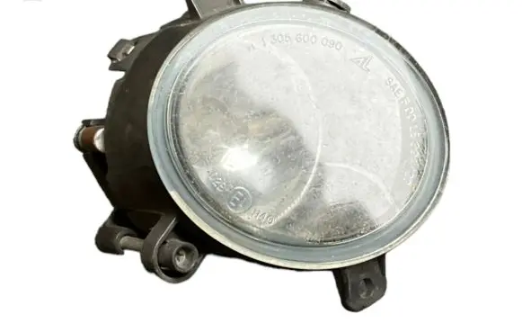 Ford Mondeo Mk III Front fog light 130530036 1305600090