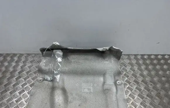 BMW M5 F90 Heat shield in engine bay 8065410