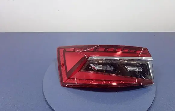 Skoda Superb B5 (3U) Rear/tail lights 3V5945207C