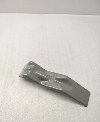 Volkswagen PASSAT B8 Battery bracket 5C6813745 2214
