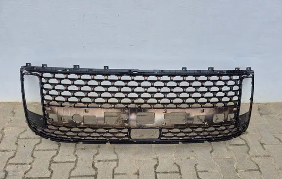 Hyundai Staria Front grill 86352CG700