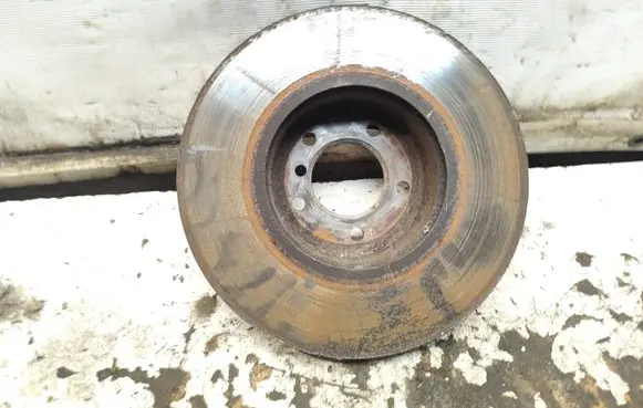 BMW 5 E60 E61 Front brake disc