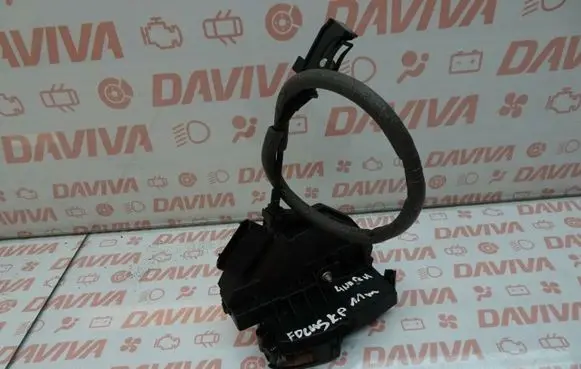 Ford Focus Front door lock BM5A-A21813-DB BM5AA21813DB