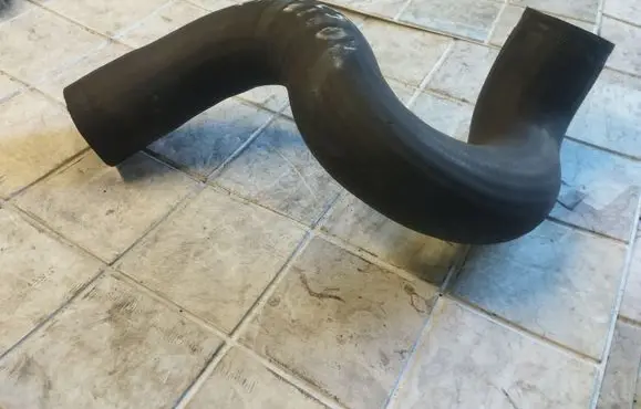 Citroen C5 Intercooler hose/pipe