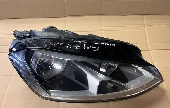Volkswagen Golf VII Headlight/headlamp 5G1941006 90024300 X601VF2754J