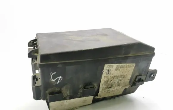 Ford Focus Fuse module 98AG14K733AFH 98AG14A142AC