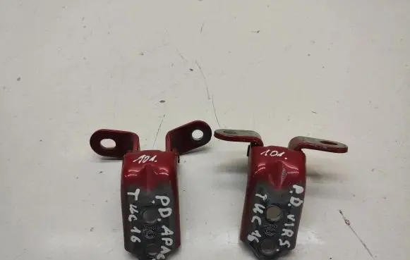Hyundai Tucson TL Front door hinge set A046057