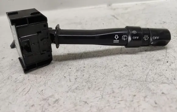 Honda CR-V Wiper control stalk