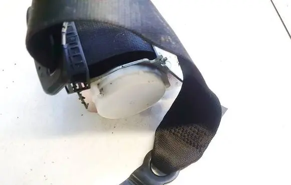 BMW 5 GT F07 Rear seatbelt 33061262D