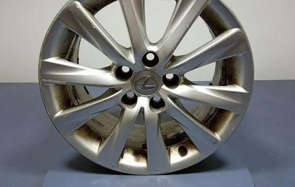 Lexus IS III XE30 R18 alloy rim 