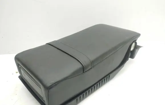 Lexus GS 300 350 430 450H Rear seat armrest 