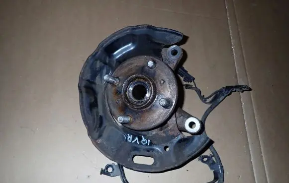 Toyota iQ Rear suspension control arm 