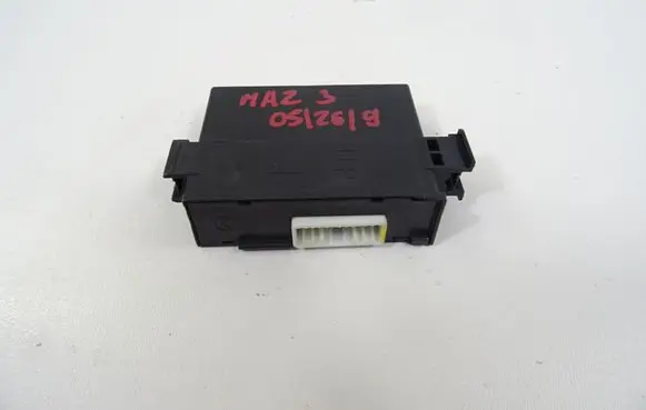 Mazda 3 III Central body control module KD45675U102 BHN9675U0A