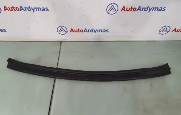 Engine compartment rubber