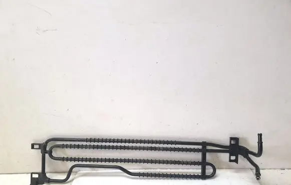 Mercedes-Benz C W204 Power steering radiator A2044601024