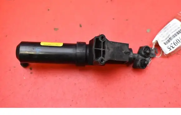 Volvo S40 Windshield washer spray nozzle 30699012