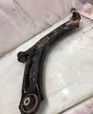 Skoda Karoq Front lower control arm/wishbone