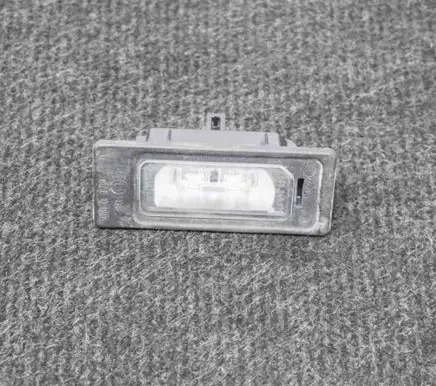 Audi Q5 SQ5 Number plate light 4G0943021 A046341
