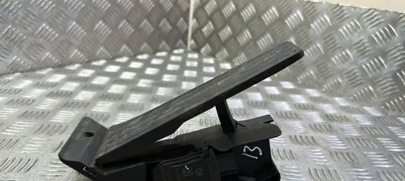 BMW 3 F30 F35 F31 Accelerator throttle pedal 35426853175 6853175