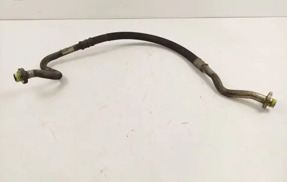 Volvo V70 Air conditioning (A/C) pipe/hose 31250468