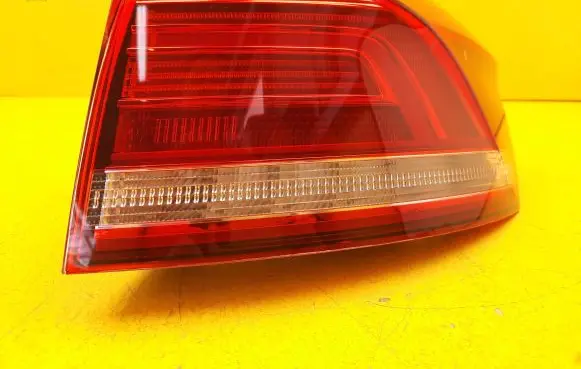 Volkswagen PASSAT B8 Rear/tail lights