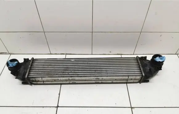 Volvo V60 Intercooler radiator 31338475 M160622e