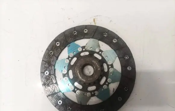 Mercedes-Benz C W204 Clutch pressure plate 323074210