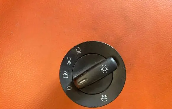 Volkswagen PASSAT B6 Light switch 1K0941431M 1K0941431