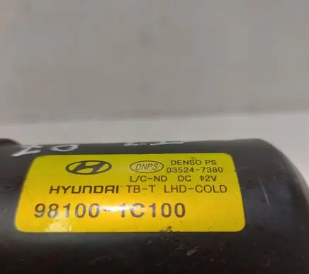 Hyundai Getz Wiper motor 981001C100 135247380