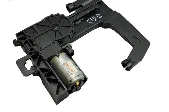 Mercedes-Benz S W220 Seat adjustment motor 0009700026