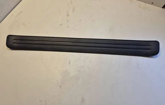 KIA Sportage Front sill trim cover 858731F000 858831F000