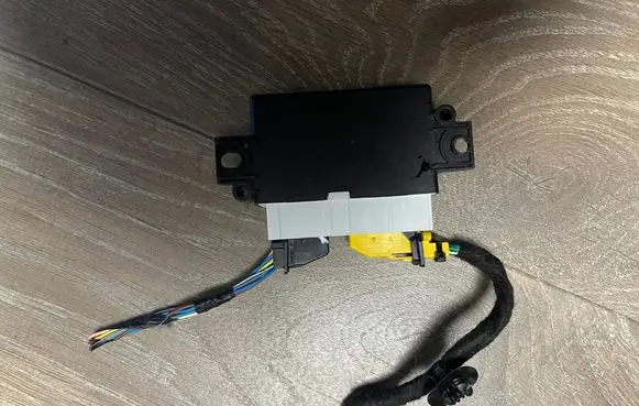 Citroen C4 II Other devices 9838793580
