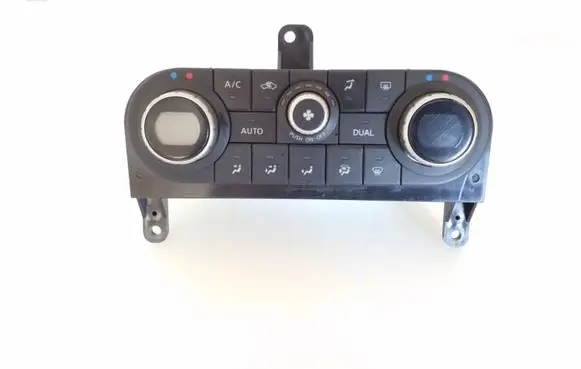 Nissan Qashqai Climate control unit 27500BR47A