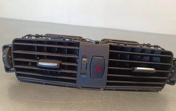 BMW X3 F25 Dash center air vent grill 297149503 930340702