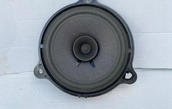 Opel Movano B Front door speaker 281563SG0A