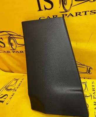 (B) pillar trim (bottom)