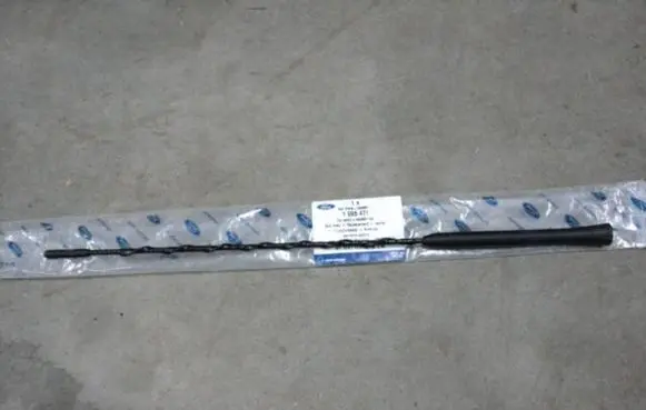 Ford Focus Radio antenna AM5T18A886CB RNS18A886 1695471