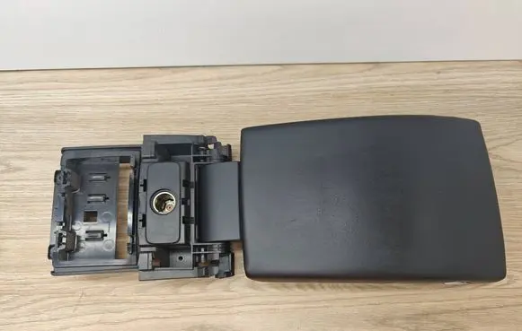 Volvo S80 Armrest 39870952