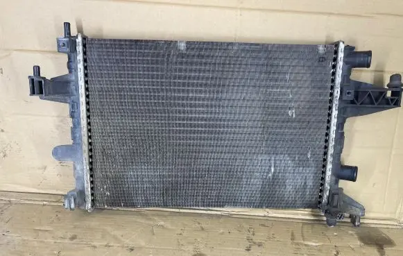 Opel Combo C Coolant radiator 24445161 0979883