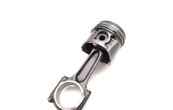 Peugeot 308 Piston with connecting rod RHR DW10CB