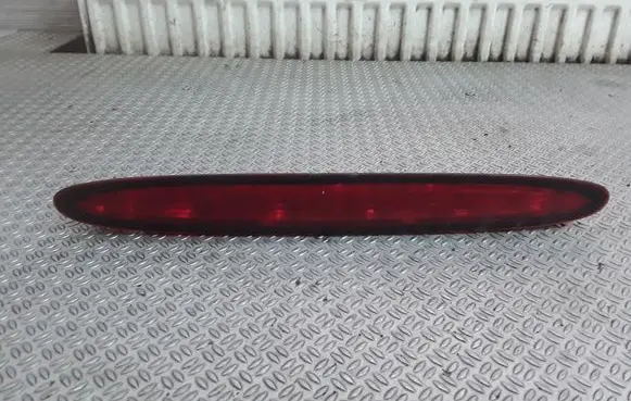 Mazda MPV Third/center stoplight 