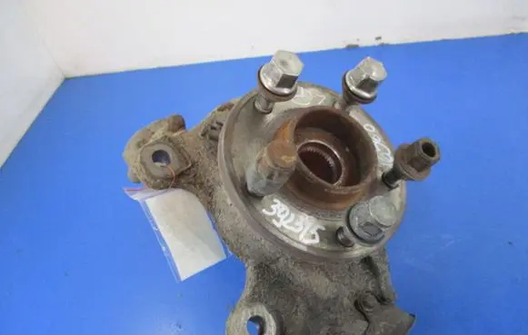 Ford Mondeo MK IV Front wheel hub spindle knuckle