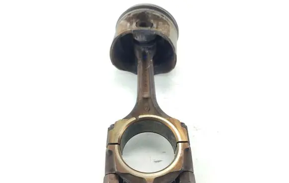 KIA Cerato Piston 