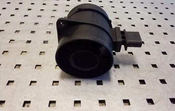 Volkswagen Crafter Mass air flow meter F00C2G7006