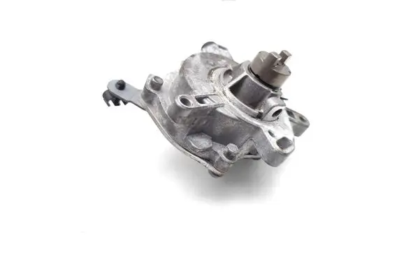 Ford Focus Vacuum pump CM5G2A451FA