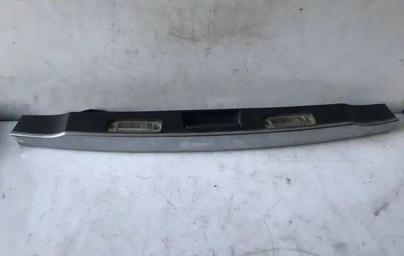 Hyundai i40 Rear light center trim bar blend 87312-3z000