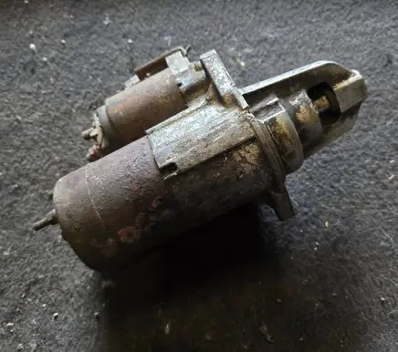 Nissan Almera N16 Starter motor 233001M211 M000T80281A